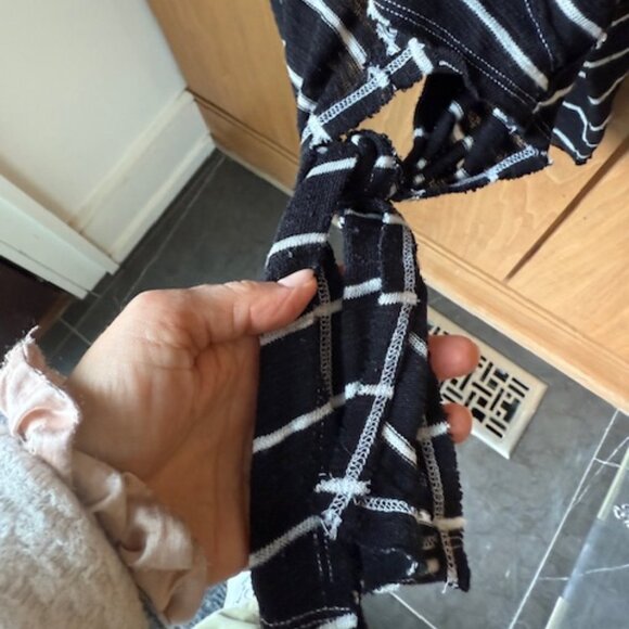 Cute Pre-Loved Navy & White We The Free Sweater with Side Tie - Size Small - Picture 5 of 6